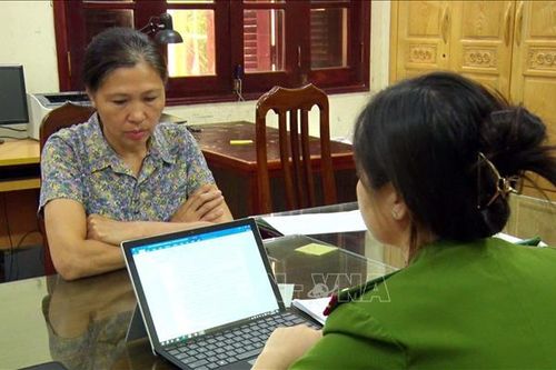 Lạng Sơn: Bắt tạm giam 2 đối tượng thu tiền thuế sai quy định