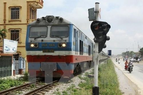 Đường sắt quản chặt lái tàu, siết vi phạm nồng độ cồn dịp 2/9