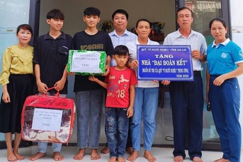 Gia Lai: Hỗ trợ xây mới 6 căn nhà 'Đại đoàn kết' cho hộ nghèo