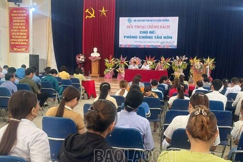 Đối thoại chính sách về phòng, chống tảo hôn tại xã Xuân Thượng