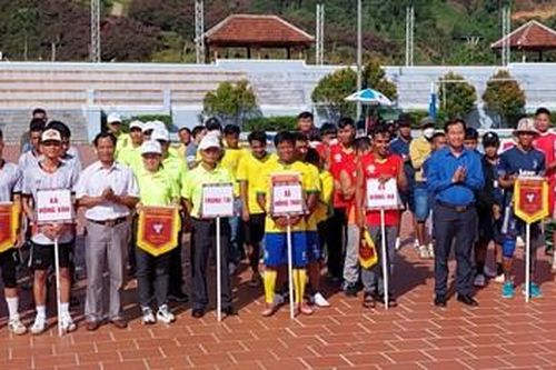 Khai mạc giải bóng chuyền truyền thống huyện A Lưới