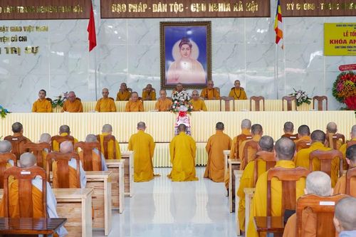 Ban Trị sự Phật giáo H.Củ Chi bế giảng khóa An cư kiết hạ lần thứ 37
