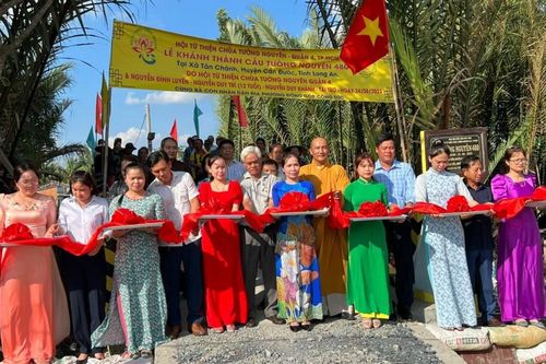 Hội Từ thiện chùa Tường Nguyên khánh thành cầu bê-tông nông thôn tại tỉnh Long An