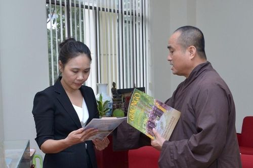 Lãnh đạo Ban Tôn giáo Chính phủ thăm, chúc mừng Báo Giác Ngộ nhân mùa Vu lan - Báo hiếu