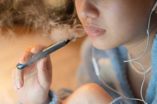 Texas: Học sinh sử dụng thuốc lá điện tử sẽ được đưa đến chương trình giáo dục thay thế