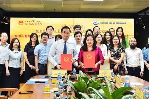 Báo Đại biểu Nhân dân và Bộ Khoa học và Công nghệ ký kết chương trình phối hợp hoạt động