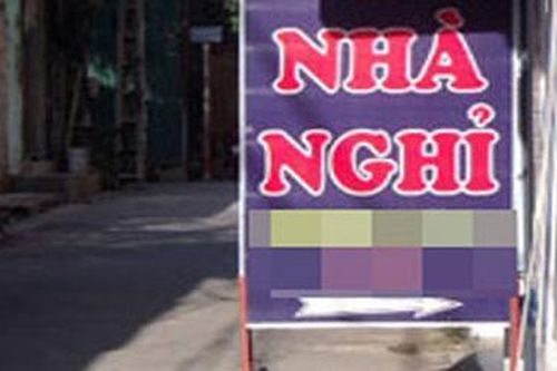 Gặp người phụ nữ đã có chồng vào nhà nghỉ, thanh niên chụp hình rồi tống tiền