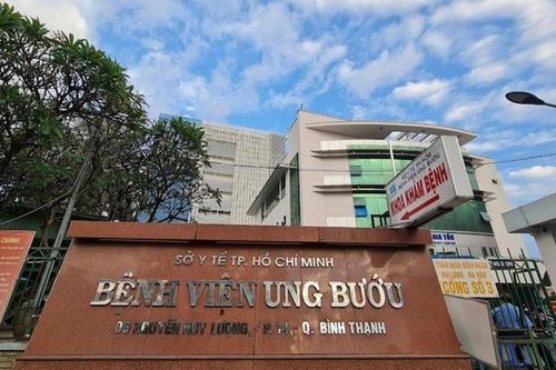Đình chỉ công tác bác sỹ bị tố gợi ý 'cho vui vẻ' mới cấp thuốc trị ung thư