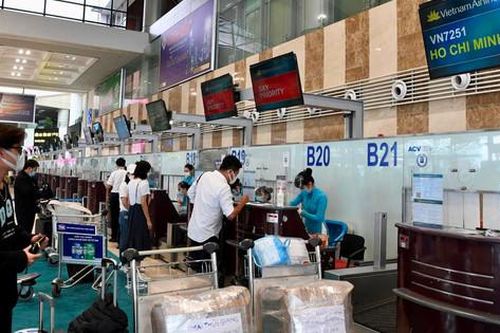 Cảng hàng không Nội Bài phục vụ khoảng 410.000 lượt hành khách dịp 2-9