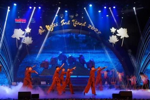 Xúc động chương trình nghệ thuật 'Ơn nghĩa sinh thành'