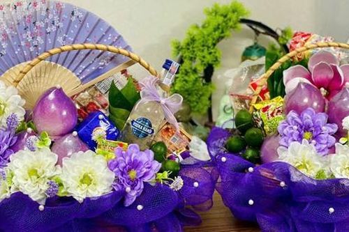 Bất ngờ với giỏ lễ cúng Rằm tháng 7 đẹp 'nghiêng nước nghiêng thành' của đầu bếp gia