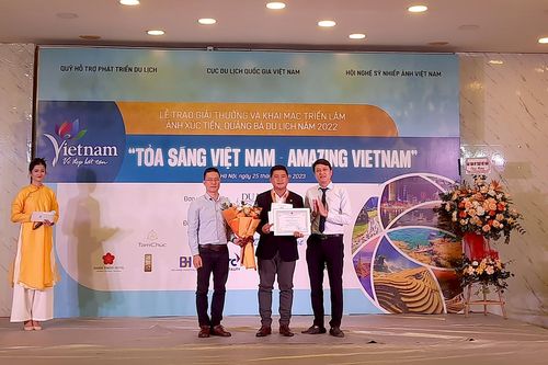 Trao giải cuộc thi ảnh xúc tiến, quảng bá du lịch Việt Nam 2022-'Tỏa sáng Việt Nam'