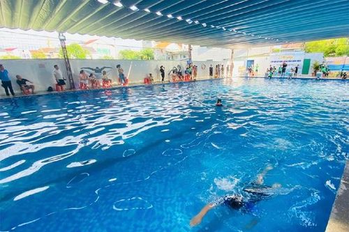 Bộ GD&ĐT chỉ đạo khẩn làm rõ trách nhiệm vụ học sinh tử vong trong giờ học bơi