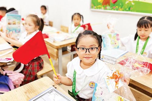 Thêm trường học và giáo viên cho năm học mới