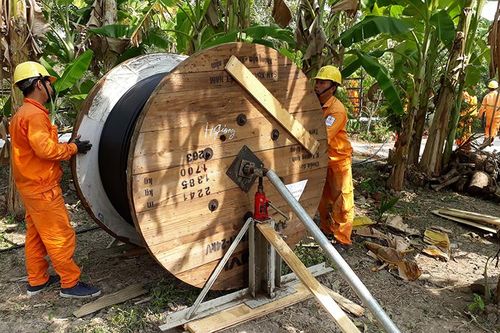 Xóa khoảng trống lưới điện nông thôn Hậu Giang