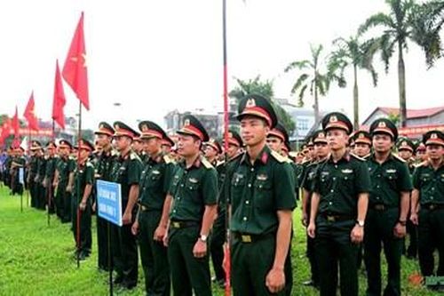 Sôi nổi Ngày hội 'Thanh niên Quân đội với văn hóa giao thông'