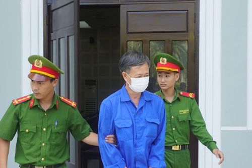 Cựu Giám đốc CDC Đà Nẵng lãnh 11 năm tù về tội 'Tham ô tài sản'