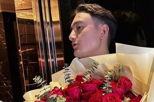 Gia đình thủ thành Văn Lâm chuyển về Việt Nam sinh sống và cùng tổ chức sinh nhật cho Yến Xuân