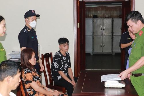 'Nữ quái' hết mua bán người lại cầm đầu đường dây buôn ma túy