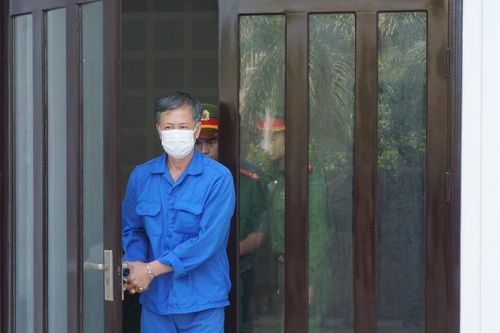 Cựu giám đốc CDC Đà Nẵng và 2 thuộc cấp lĩnh 26 năm tù