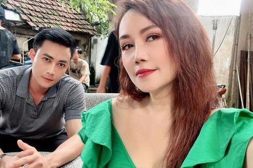 Nữ diễn viên lấy 4 đời chồng thừa nhận đang ế