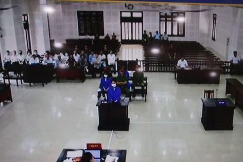 Cựu giám đốc CDC Đà Nẵng móc nối nhân viên Công ty Việt Á tham ô vật tư chống dịch