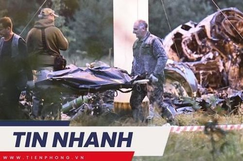 TIN NHANH: Bác sĩ đòi 'vui vẻ' với con bệnh nhân nói gì? Ông Putin nói về vụ rơi máy bay và trùm Wagner