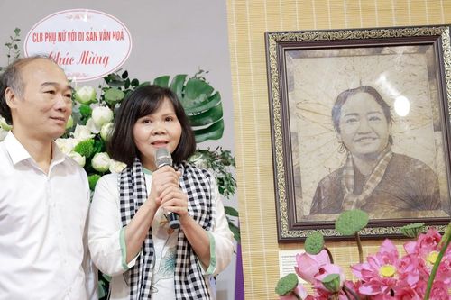 Tranh chân dung nữ tướng Nguyễn Thị Định làm từ lá sen