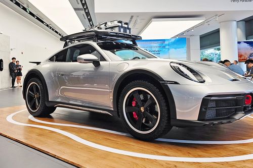 Đại gia Hải Phòng tậu siêu xe Posrche 911 Dakar đầu tiên, giá gần 16 tỷ đồng