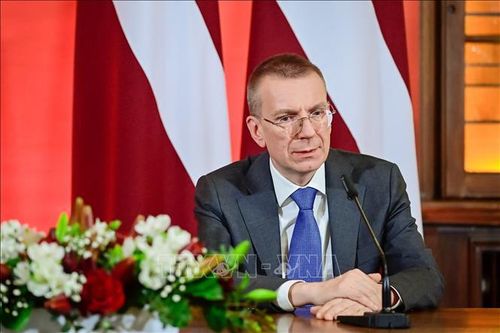 Tổng thống Latvia yêu cầu thành lập chính phủ mới