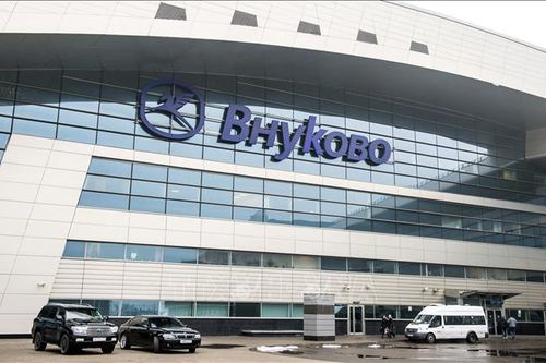Các sân bay Vnukovo, Domodedovo ở Moskva trở lại hoạt động bình thường
