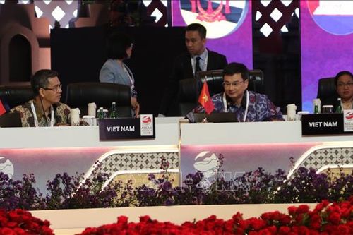 Việt Nam tham dự Hội nghị Bộ trưởng Tài chính và Thống đốc ngân hàng trung ương ASEAN