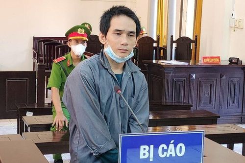 Lãnh 7 năm tù vì trộm cắp tài sản
