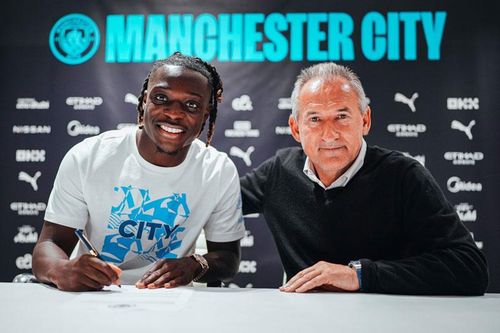 CHÍNH THỨC: Man City chiêu mộ 'ma tốc độ' 65 triệu Euro nức tiếng châu Âu