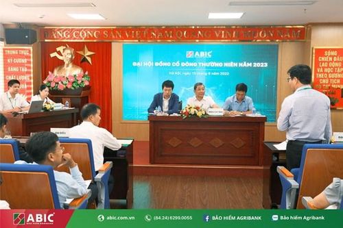 Biến thách thức thành cơ hội cho kênh bancassurance