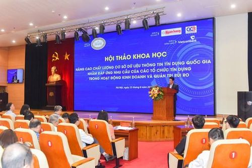 Cách nào hỗ trợ người dân tiếp cận được nguồn vốn rẻ?
