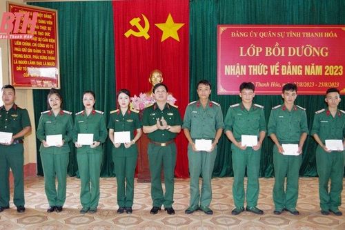 Đảng ủy Quân sự tỉnh bế mạc lớp bồi dưỡng lớp nhận thức về Đảng năm 2023