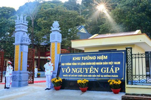 Đại tướng Võ Nguyên Giáp trong trái tim Điện Biên