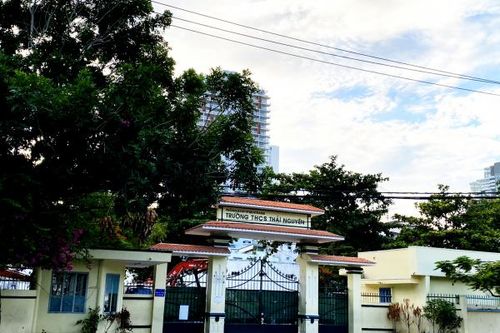 Ngôi trường trong ký ức