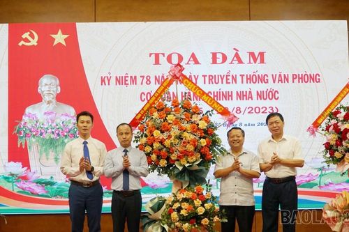Xứng đáng là đơn vị 'Đi trước - chuẩn bị; Đi cùng - tham mưu; Đi sau - báo cáo; Đi tiếp - kết nối'.