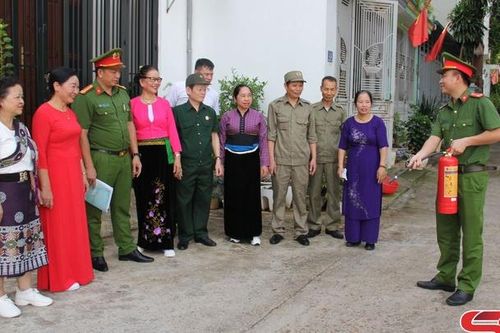 Phường kiểu mẫu về ANTT và văn minh đô thị