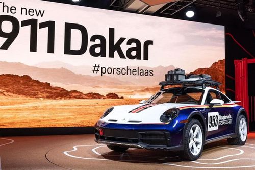Porsche bàn giao siêu xe 911 Dakar giá hơn 15 tỷ tại Việt Nam