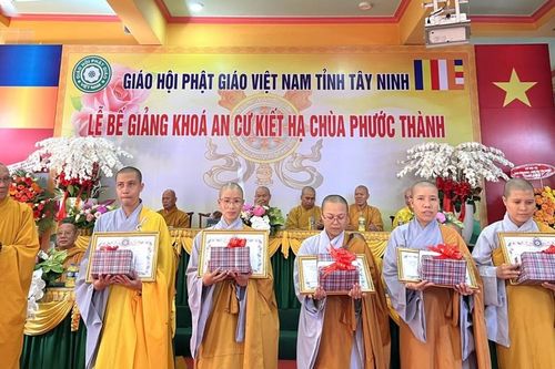 Tây Ninh: Ban Trị sự Phật giáo tỉnh tạ pháp khóa An cư kiết hạ Phật lịch 2567