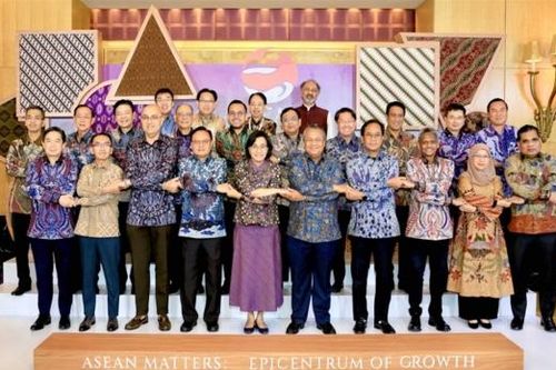 Các Bộ trưởng Tài chính và Thống đốc Ngân hàng Trung ương ASEAN cam kết thúc đẩy hợp tác tài chính