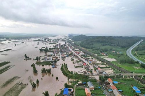 Trung Quốc tăng cường giám sát quỹ cứu trợ thiên tai