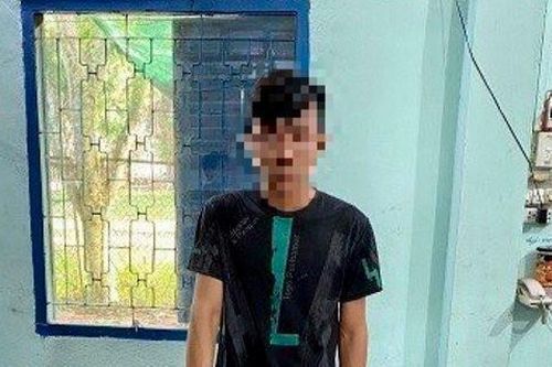 Tạm giữ hình sự đối tượng dùng súng giải quyết mâu thuẫn tại chợ đêm