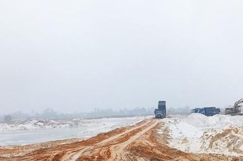 Khai thác cát vượt công suất, doanh nghiệp bị phạt 300 triệu đồng