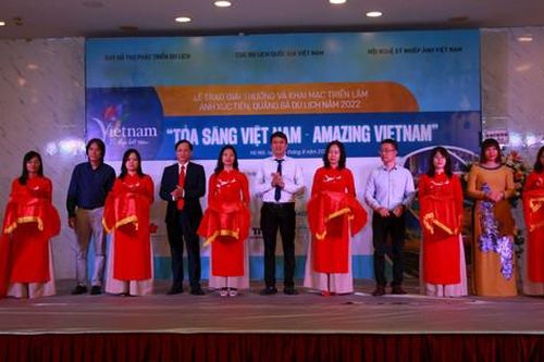 Quảng bá du lịch Việt Nam qua cuộc thi ảnh 'Tỏa sáng Việt Nam'