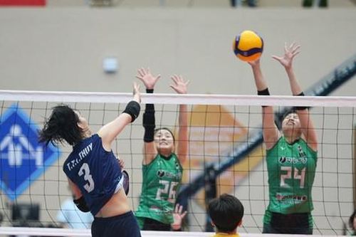 Giành chiến thắng kịch tính, tuyển bóng chuyền Việt Nam 2 gặp Việt Nam 1 tại chung kết