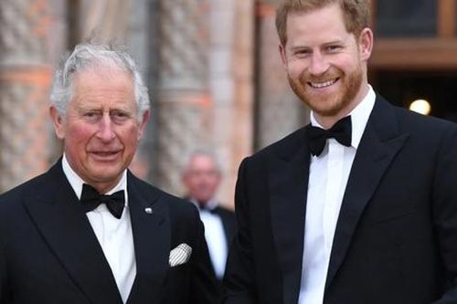 Điều kiện duy nhất để hàn gắn mối quan hệ cha con Vua Charles III: Harry liệu có chấp nhận?